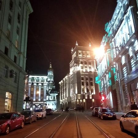 1654 Двухкомнатная Центр Kharkov Ngoại thất bức ảnh